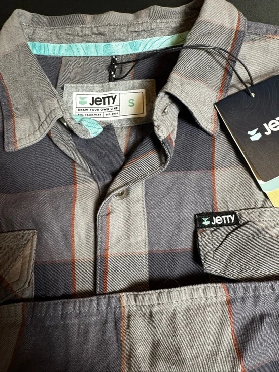 Jetty Plaid Flannel Shirt Men’s Small Gray Blue Eco Cotton Button Up NWT - Picture 2 of 5